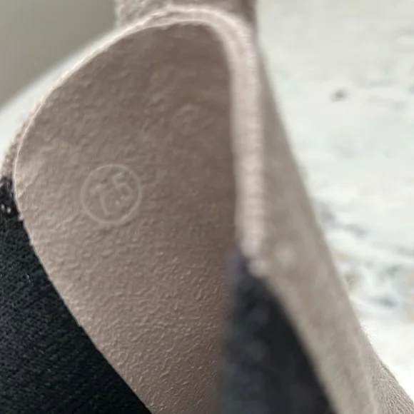 Rothy’s The Lug Boot - Picture 11 of 16